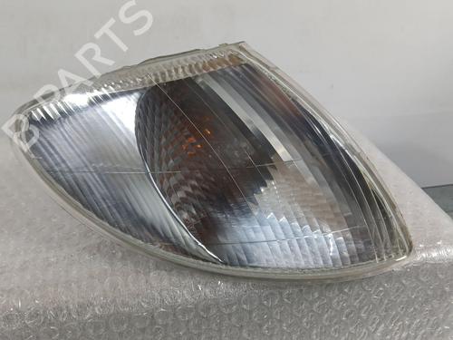 Used Right front indicator Right front indicator 33854295 33854295