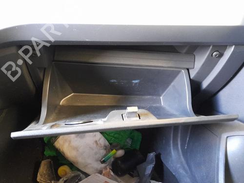 Glove box SEAT ARONA (KJ7, KJP) 1.0 TSI | BP37242783C95 - Image 2