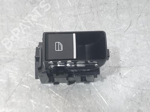 Used Right front window switch Right front window switch MAZDA CX-30 (DM) SKYACTIV-X M Hybrid (DMFP) (179 hp) 25820642 25820642