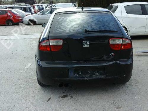 Right front fog light SEAT LEON (1M1) 1.9 TDI Syncro | BP2543822C31 