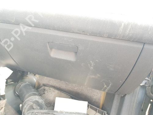 Used Glove box SEAT ARONA (KJ7, KJP) 1.0 TSI (110 hp) 25034779