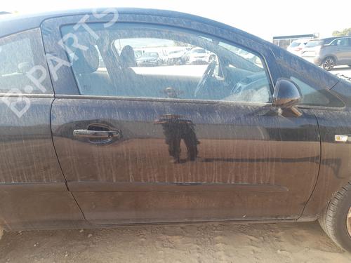 Used Right front door OPEL CORSA D (S07) 1.4 (L08, L68) (90 hp) 26739296
