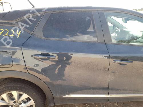 Used Right rear door RENAULT CAPTUR II (HF_) Blue dCi 115 (HFAD) (116 hp) 29884760