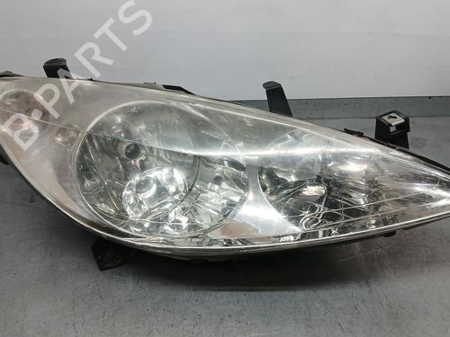 Used Right headlight Right headlight PEUGEOT 307 SW (3H) 1.6 16V (109 hp) 33021110 33021110