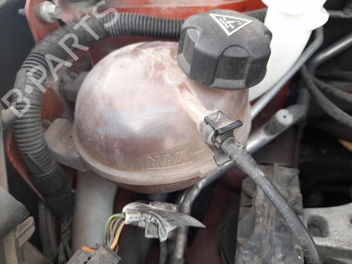 Used Expansion tank PEUGEOT 208 I (CA_, CC_) 1.2 VTI 82 (82 hp) 26215438