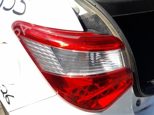 Venstre baglygte Venstre baglygte TOYOTA YARIS (_P13_) 1.0 (KSP130) (72 hp) 35791031 35791031