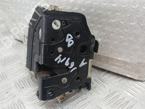 Used Front right lock AUDI A1 Sportback (8XA, 8XF) 1.6 TDI (90 hp) 27480197
