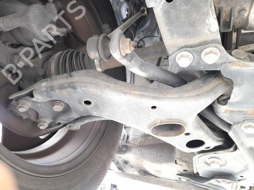 Højre fortil bærearm Højre fortil bærearm TOYOTA RAV 4 III (_A3_) 2.0 (ZSA35_, ZSA35R) (158 hp) 36304853 36304853