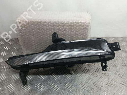 left-front-indicator-renault-megane-iv-hatchback-b9amn_-12-tce-130-b9mr-261354958r-intermitente-hella-2015-18297300 main image
