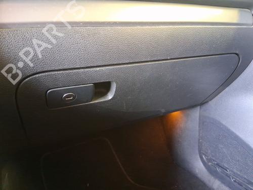 Used Glove box Glove box 38255748 38255748