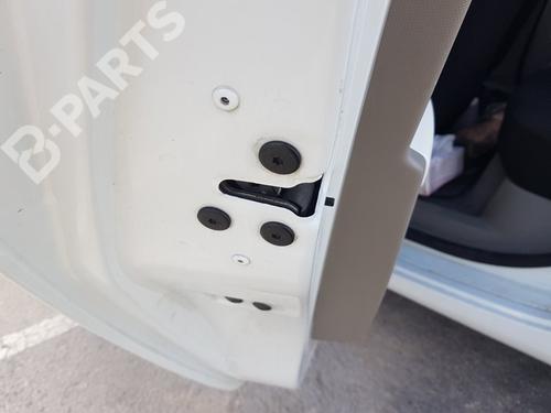 rear-left-lock-renault-zoe-bfm_-zoe-2012-10094932 main image