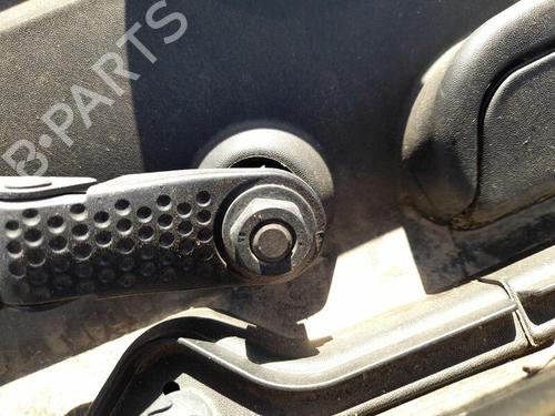 Used Front wiper motor RENAULT KANGOO / GRAND KANGOO II (KW0/1_) 1.5 dCi 90 (KW05, KW08, KW0G, KW11) (90 hp) 27721224