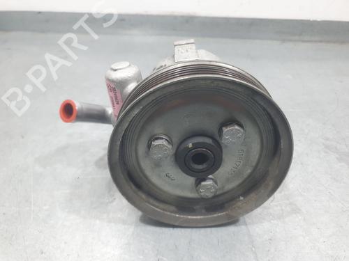 Used Steering pump Steering pump FIAT DOBLO Cargo (263_) 1.3 D Multijet (263WXU1A, 263ZXU1A, 263WYB1A, 263ZYB1A) (95 hp) 33428518 33428518