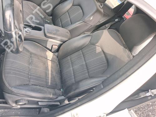 Used Left front seat Left front seat 37659736 37659736