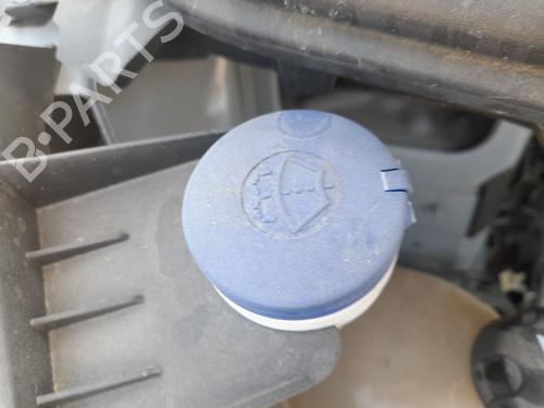 Used Windscreen washer tank OPEL VIVARO C Van (K0) 1.5 (102 hp) 27200938
