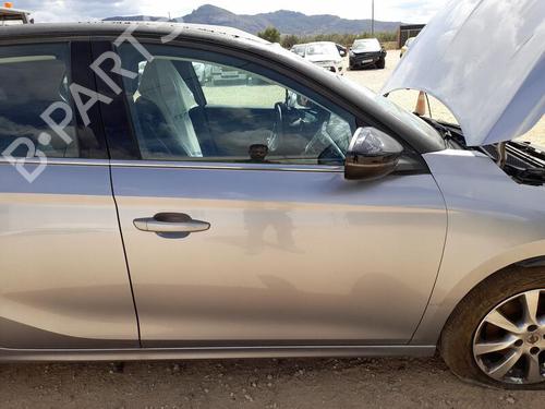 Used Right front door OPEL CORSA F (P2JO) 1.2 (68) (101 hp) 29309929