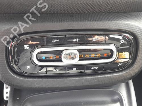 ac-styreenhet-manvreringsenhet-smart-forfour-hatchback-453-2014-33886437 main image