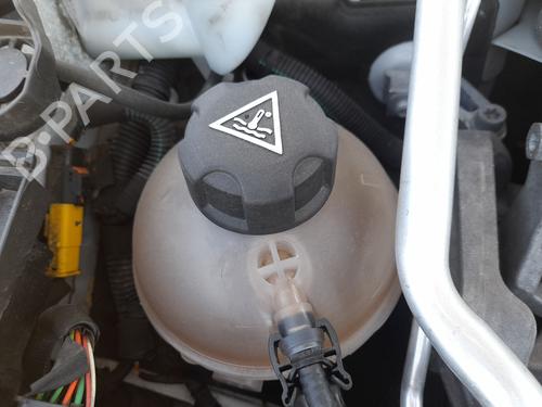 Used Expansion tank PEUGEOT 308 II (LB_, LP_, LW_, LH_, L3_) 2.0 BlueHDi 150 (150 hp) 27480465