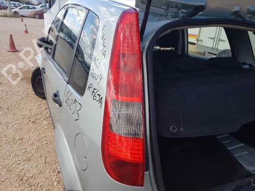 Farolim esquerdo FORD FIESTA V (JH_, JD_) [2001-2014]  29976805