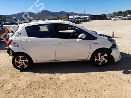 Hand brake TOYOTA YARIS (_P13_) 1.5 Hybrid (NHP130_, NHP130) | BP26395918I18 