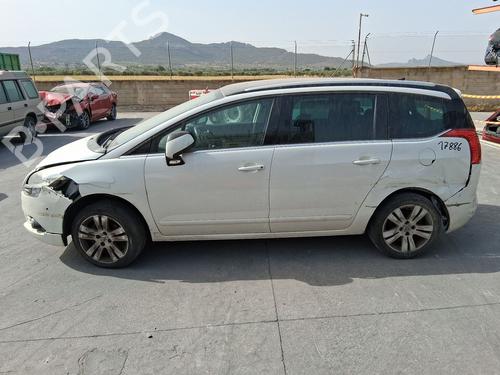 Brugte PEUGEOT 5008 II (MC_, MJ_, MR_, M4_) 1.6 BlueHDi 115 (MCBHXH, MCBHXW) 4818386