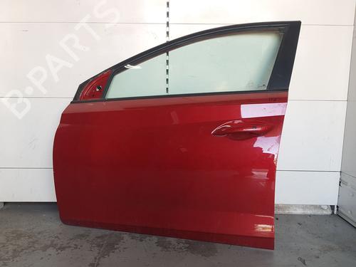 Used Left front door Left front door 34059268 34059268