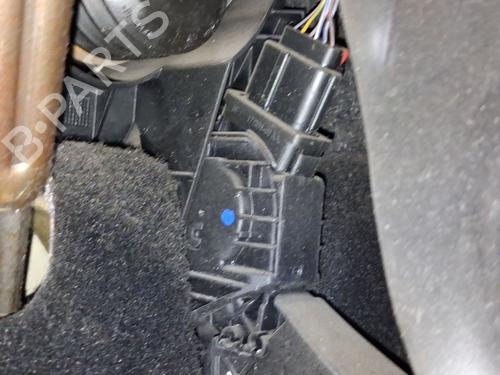 Used Pedal Pedal 38096444 38096444
