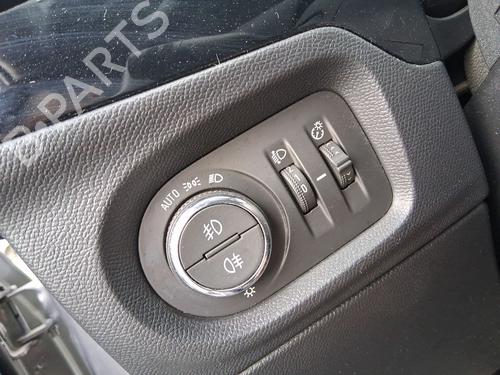 Used Headlight switch Headlight switch 37796401 37796401