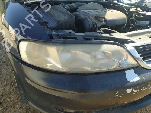 Used Right headlight OPEL VECTRA B (J96) 1.8 i 16V (F19) (125 hp) 24674471