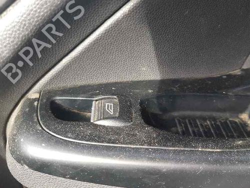 Used Right front window switch FORD FIESTA VI (CB1, CCN) [2008-2017]  22973943