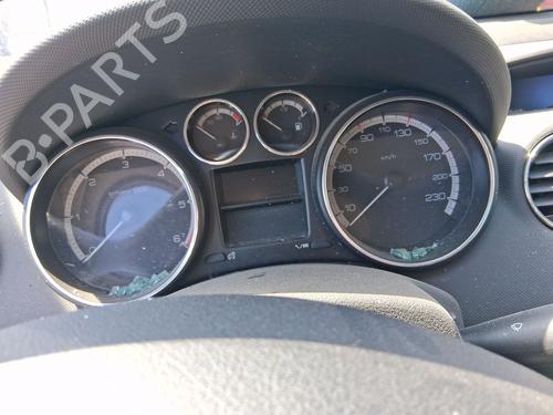 Used Instrument cluster Instrument cluster 37263852 37263852