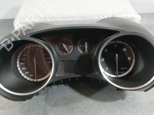 Used Instrument cluster Instrument cluster 39563868 39563868