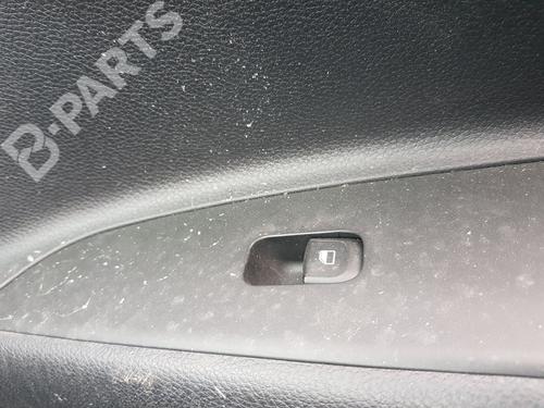 Used Right front window switch Right front window switch KIA STONIC (YB) 1.0 T-GDi Eco-Dynamics+ (120 hp) 9168731 9168731