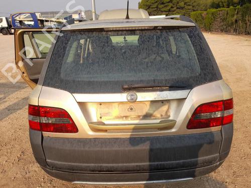 Bakluke CC/Kombi-Kupé FIAT STILO Multi Wagon (192_) 1.9 JTD (115 hp) 28188282