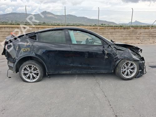 Warning switch TESLA MODEL Y (5YJY) Long Range All-wheel Drive | BP39980828I22 - Image 6