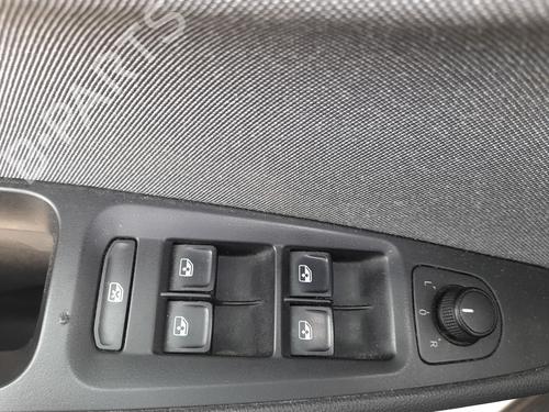 left-front-window-switch-seat-leon-5f1-2012-2013-2014-2015-2016-2017-2018-2019-2020-2021-34246035 main image