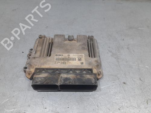 engine-control-unit-ecu-opel-zafira-zafira-family-b-a05-2005-2006-2007-2008-2009-2010-2011-2012-2013-2014-2015-2016-2017-2018-2019-30058141 main image