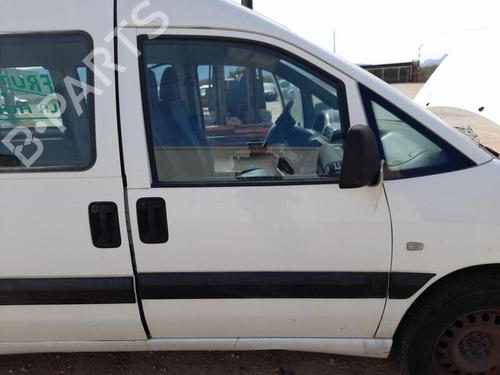 Used Right front door PEUGEOT EXPERT (224_) 2.0 HDI (109 hp) 29828375