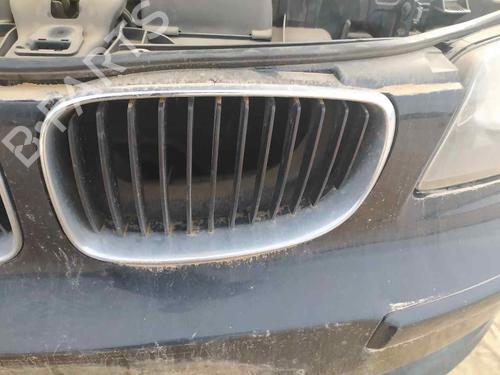 Used Grille BMW 1 (E87) 116 i (115 hp) 23956701