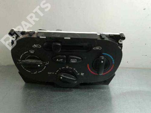 Commande Chauffage PEUGEOT 206 Hatchback (2A/C) 1.4 i (75 hp) 3693295