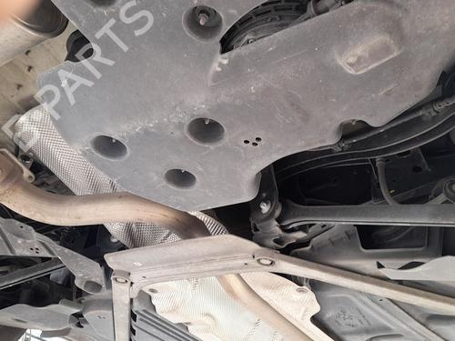 Used Rear axle Rear axle BMW 1 (F40) 116 d (116 hp) 33434452 33434452