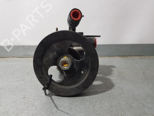 Used Steering pump HYUNDAI SONATA III (Y-3) [1992-2000]  191575