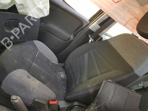 Used Right front seat FIAT PANDA (312_, 319_) 1.0 Mild Hybrid (312.PYD1B) (69 hp) 13540582