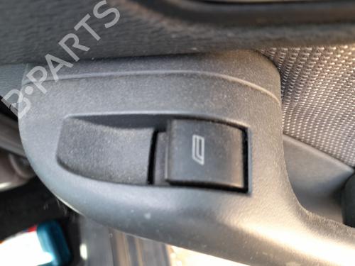 Used Right rear window switch AUDI A3 (8L1) [1996-2006]  29889570