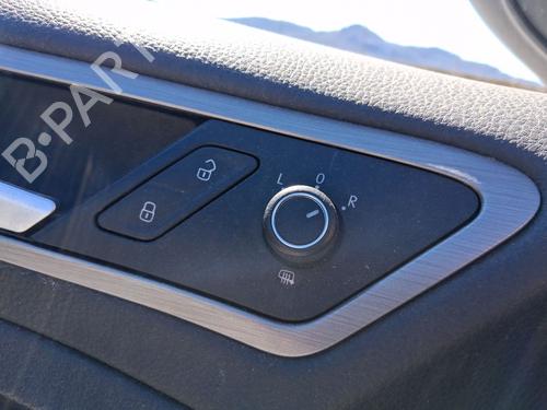 Comando specchietti Comando specchietti VW GOLF VII (5G1, BQ1, BE1, BE2) 1.4 TSI (125 hp) 33854145 33854145