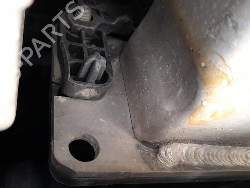 Used Front bumper reinforcement Front bumper reinforcement CITROËN C5 III (RD_) 2.0 HDi 140 (RDRHF8, RDRHFA, RDRHA8, RDRHAJ) (140 hp) 33436811 33436811