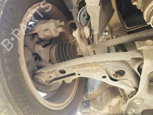 Used Right front suspension arm TOYOTA YARIS (_P15_) [2013-2025]  23654709