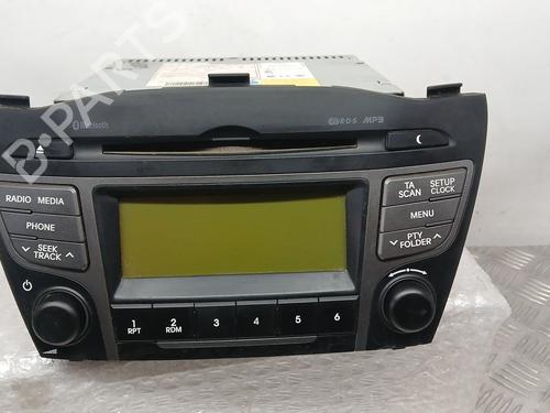 Used Radio HYUNDAI ix35 (LM, EL, ELH) 1.7 CRDi (116 hp) 26940467
