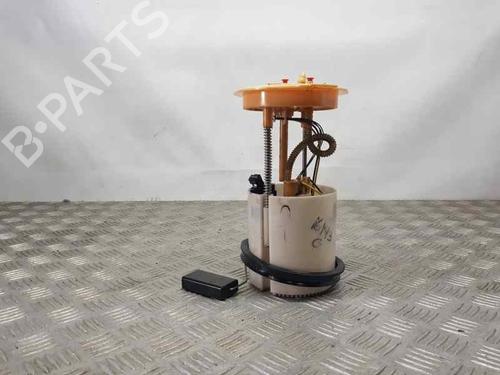 Used Fuel pump VW GOLF VI (5K1) 1.6 TDI (105 hp) 25303358