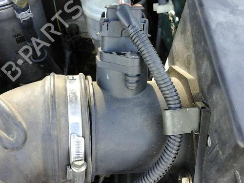 Used Mass air flow sensor NISSAN PRIMERA (P11) [1996-2002]  3725094